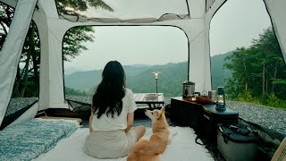 깊은 산 속에서 나홀로 캠핑 / 참 신기한 30만원대 여름 텐트 / 간편한 덮밥 요리 /캠핑 브이로그