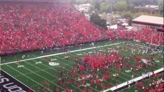 Oregon State Fans Rush Field After Beating #13 Wisconsin