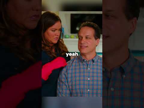 Parents locked their daughter out😰 || american housewife #housewife #show