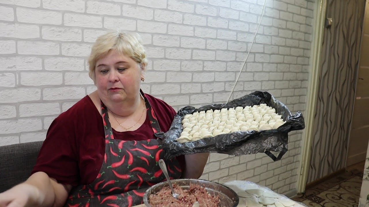 Разную рыбку солю очень вкусно. Заготовка пельмешек.