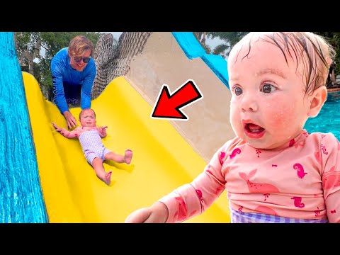 MINHA FILHA HAILEY foi no TOBOGÃ do PARQUE AQUÁTICO pela PRIMEIRA VEZ! *Aprendendo a nadar