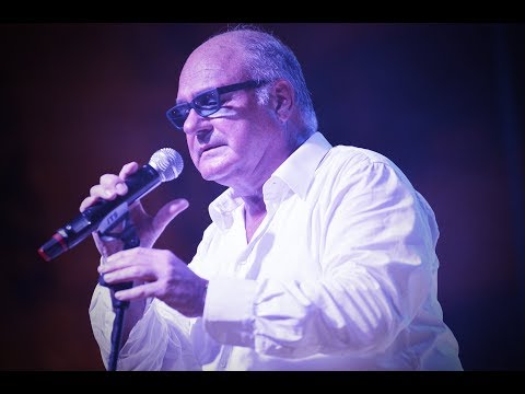 Maurizio Petrelli crooner