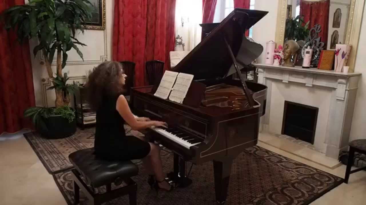 Marika Dorina