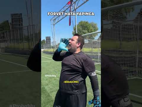 Sizce Neden Böyle? 😂😂#football #halısaha #probably