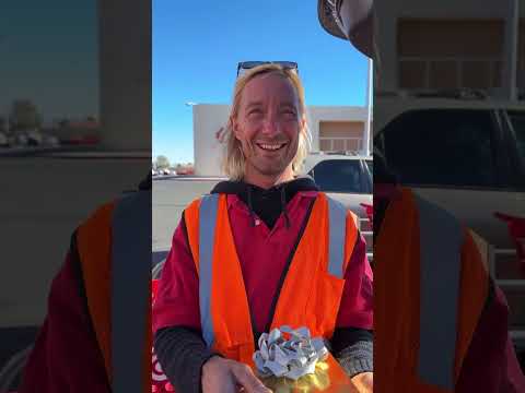 Kindness Rewarded When Stranger Jumps In To Help!