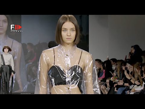 GLORIA CHIRIVÌ Fashion Graduate 2022 Milan - Fashion Channel