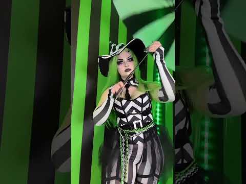 Happy Friday the 13th ????@Ravekitty in our Betel Witch???? #halloween #cosplay #costume #beetlejuice