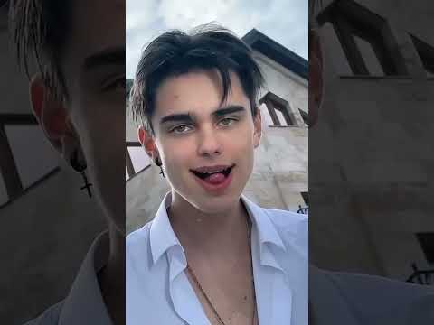 СУПЕР КРИНЖ ВЛАДА А4 - новый участник 🤮