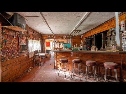 Exploring an Abandoned Bar Frozen in Time since 1999 due to toxic water