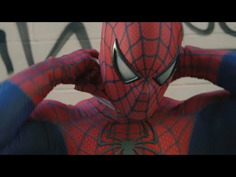 Becoming Spider-Man - Tobey Maguire Costume