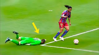 Ronaldinho vs Goalkeepers