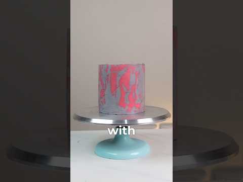 Quit your boring cake designs and make this with just a cling wrap