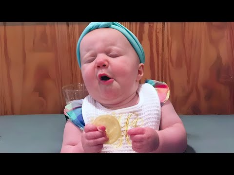 Hilarious Babies Eating Moments - Funny Baby Videos