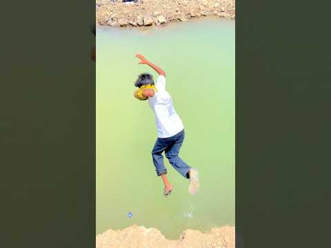 जय भोलेनाथ🙏🚩 भोलेनाथ जी और एक भक्ति कहानी ek Bhakt ki Behen Giri Pani mein#shortvideo #viral😭