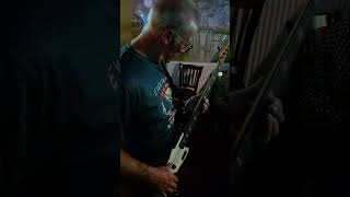 Random bass solo.