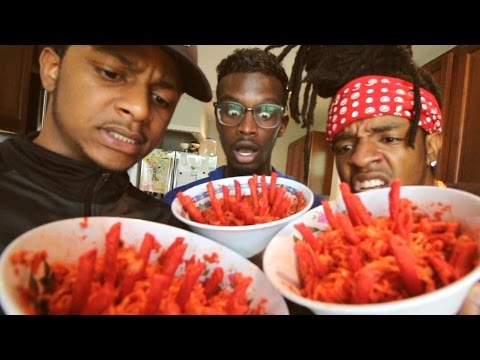 EXTREME TAKIS RAMEN NOODLES CHALLENGE (MUKBANG)