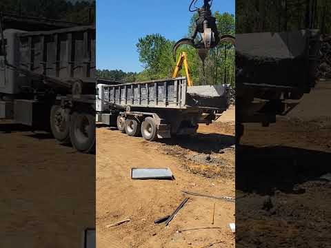 Let's pour some concrete, scrap yard style. #Scrap-Life #recycle #recycling #concrete #dirt #shorts
