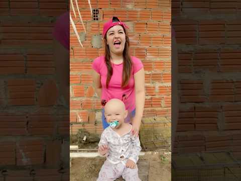 Tá cheia de piolho #shortvideo #comedy #humor #comedia #shorts #shortvideo #funny #humor