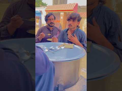 Gareeb ko khana khilaya 🙏❤️🤲#viralvideo #foryou #youtube #emotional #musicapp #jampur