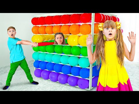 Oliver Plays with Balls + More with Diana and Roma
