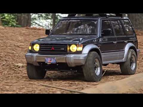 1/10 Scale RC Car Mitsubishi Pajero 2 ASMR#offroad #truck #automobile #toys #jeep #4x4 #