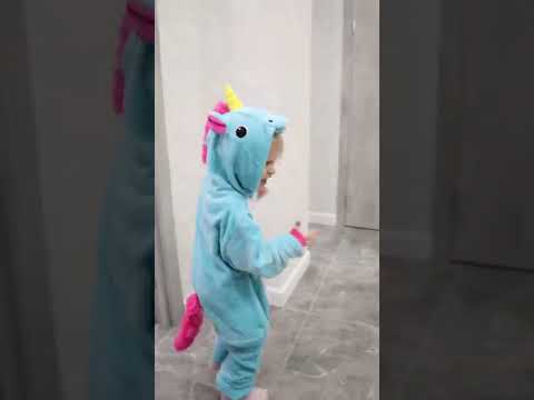 Напиши три любимых мультика ?? #shorts