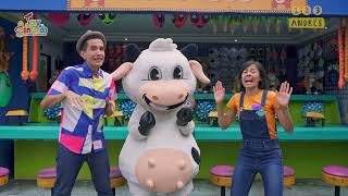 Christina y 💙🐮 #lavacalola en #aramsamsam junto a @toycantando #vacalola #kindergarten #preschool