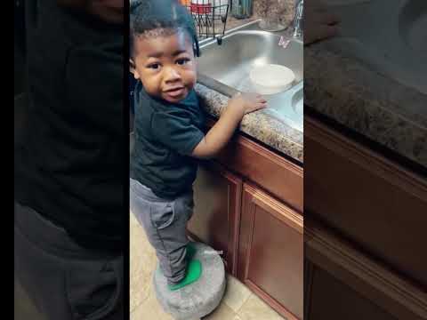 This video would literally wrap your day😊😊 #baby #babyshorts #funnyvideos