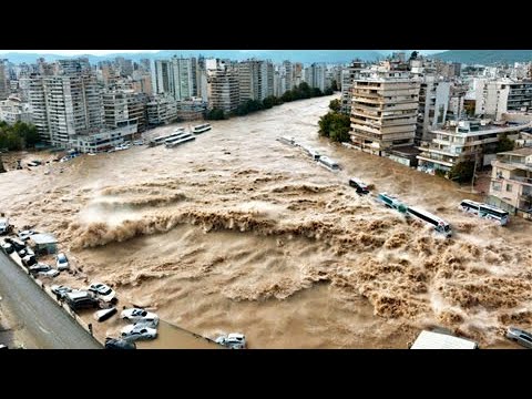 Mass evacuation in Mexico! Storm Dalila: Cities are flooded, people are trapped!