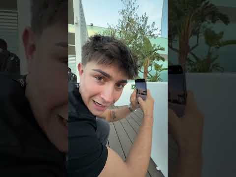 PubIi. Sin el zoom del Nuevo Oppo Find X9 Pro no podría haber captado : #shorts #short #archieted0