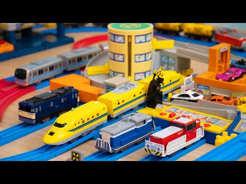 Plarail Shinkansen Doctor Yellow Shining railroad crossing TOYLAND