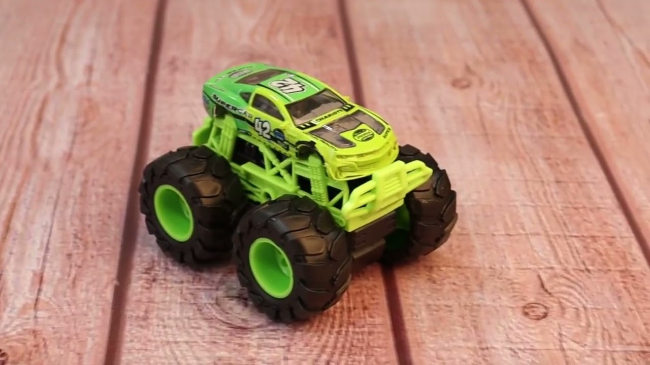 Машина Spirit Arrow Бигфут металлическая инерционная голубая с 3лет - видео Машина Spirit Arrow Бигфут металлическая инерционная голубая с 3лет - видео