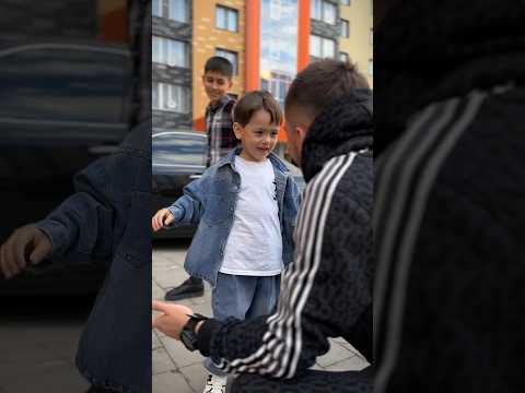 Приехал к самому маленькому подписчику порадовать его😍❤️