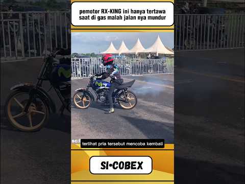 pemotor RX-KING ini hanya tertawa saat di gas malah jalan nya mundur#shorts