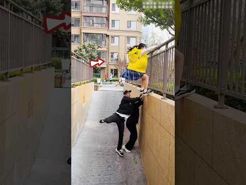 unbelievable School Girl Dangerous Stunt ๐ฑ #shortvideo #shorts