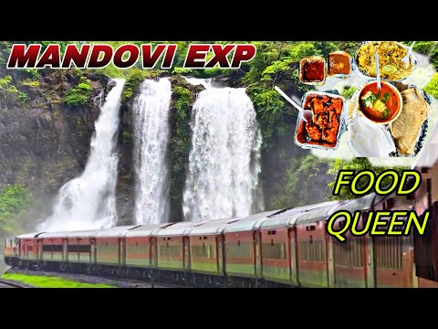 मुंबई से गोवा- 400₹ journey in food Queen Mandovi Exp Sleeper Class with Tunnel,Bridge & Waterfall 