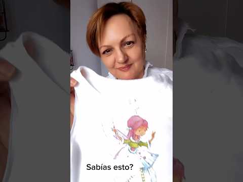 Mira que camiseta con servilletas de papel!!
