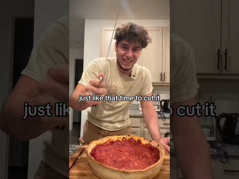 CHICAGO STYLE PIZZA #pizza #food #cooking #youtubeshorts #trending #funny #better #home