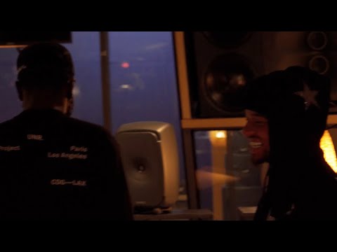 Patoranking - Woman Of The Year ft. Zion Foster (Visualizer)