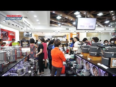 Hà Nội: Các cửa hàng nhộn nhịp dịp Black Friday