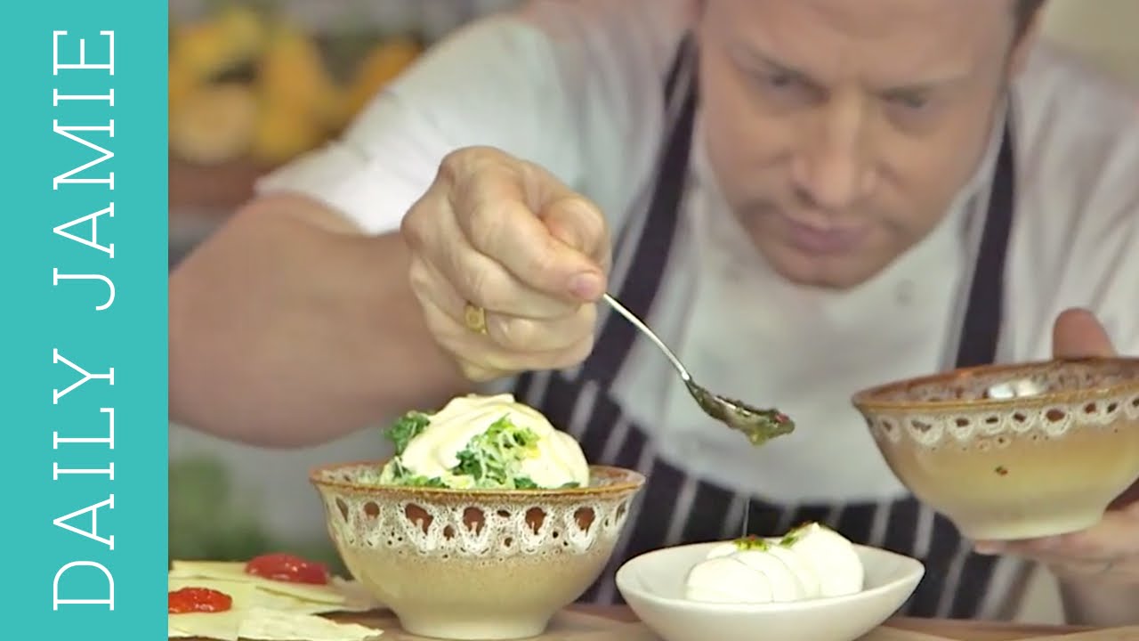 I'M IN SCOTLAND! #JamiesSuperFood Daily Jamie