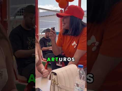 Marie se enfrenta al stop de Arturos por pollo frito gratis #arturos #humor #reto