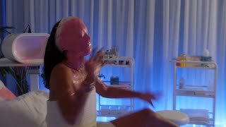 Poor girl falls asleep in a salon, ending up unbreathing.