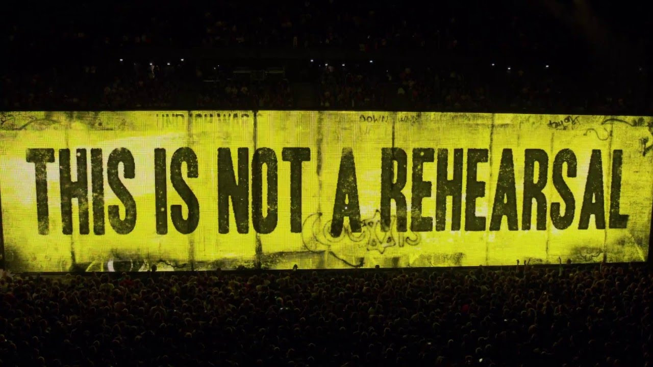 U2: iNNOCENCE + eXPERIENCE Live in Paris Trailer thumbnail