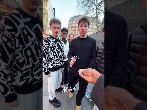 Social experiment be kind 🎉🌹💔 #foryou #youtubeshorts #bekind #human #viralreels #love