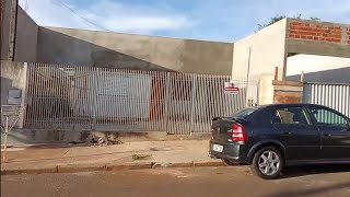 Finalizei reboco da futura garagem. 