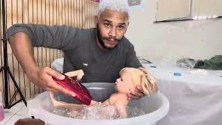 FAZENDO O PARTO DE UM BEBÊ REBORN