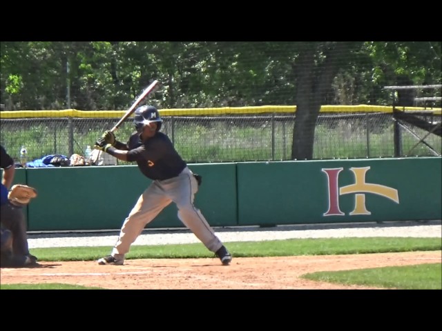 Highlights: Baseball vs. Iowa Western (Region XI Tournament- 5/13/2017)