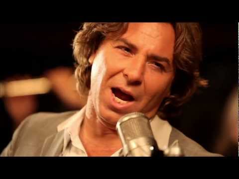 Piensa en Mí - Roberto Alagna (Clip)