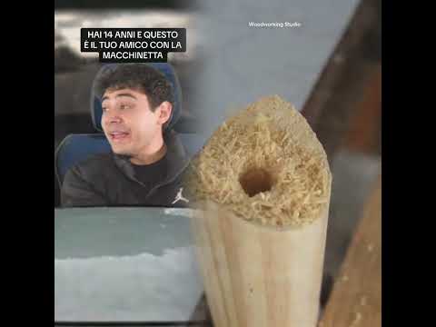 perchè pensavamo fosse carino andare in giro con quei pantaloni